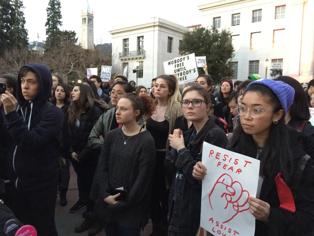 On Feb. 1 thousands protested the University of California-Berkeley’s College Republicans’ guest speaker, the racist, sexist, transphobic Milo Yiannopoulos. Yiannopoulos was to inaugurate a campaign against allowing the University to continue as a sanctuary campus that protects immigrant students. Photo: Urszula Wislanka.